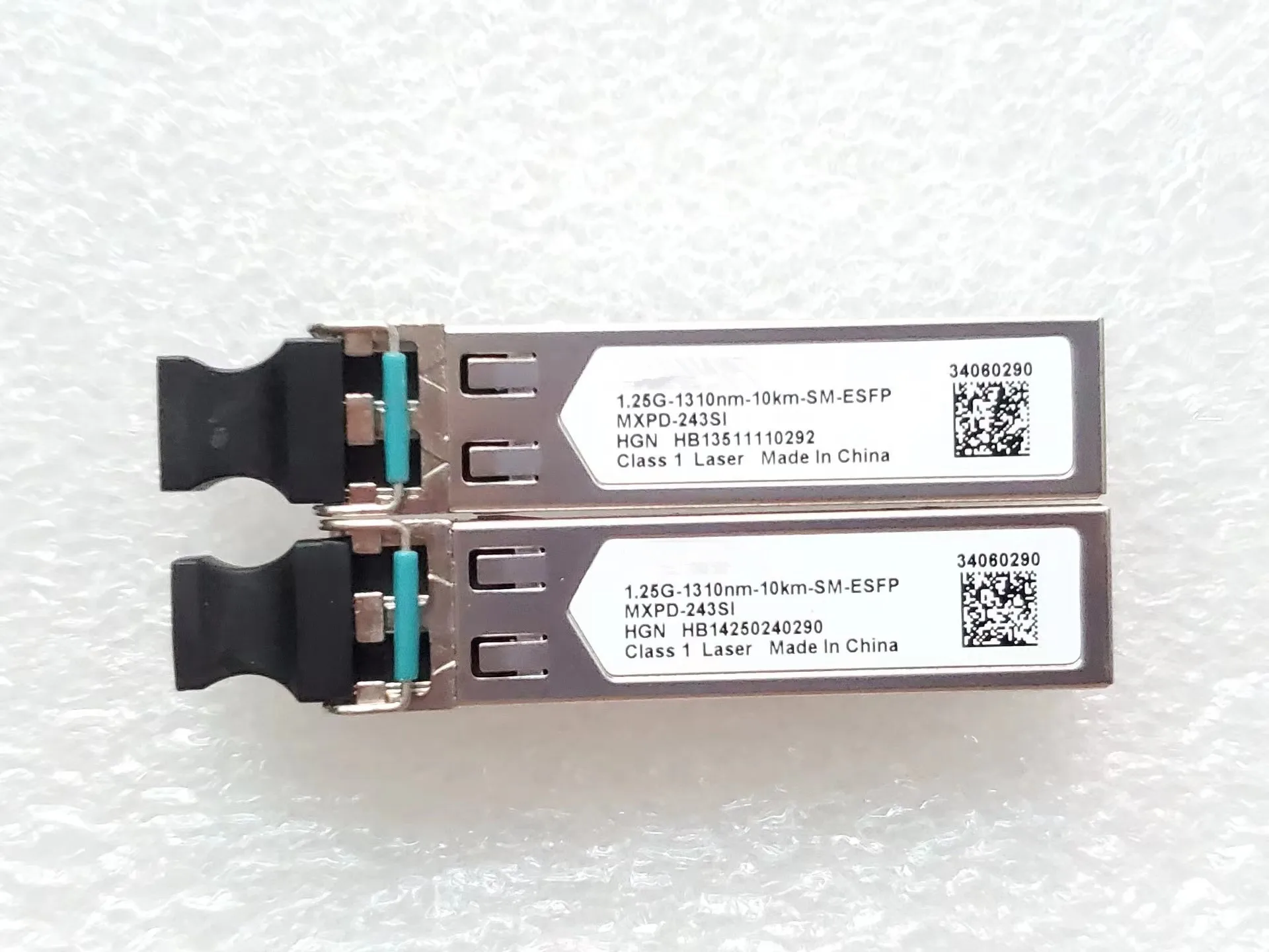 

HUA-W-EI 10KM 1.25G Optical Transceiver 1.25G-1310NM-10KM-SM-ESFP 34060290 MXPD-243SI RTXM191-404 456501 1.25G Port Module