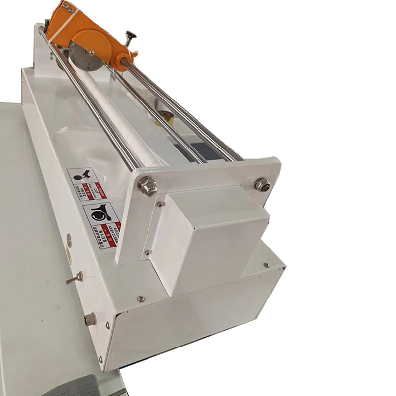 CF-A Paper Roll Slitter 640mm Aluminum Foil Cutting Machine Electric Foil Cutting Machine Film Roll Cutting Machine