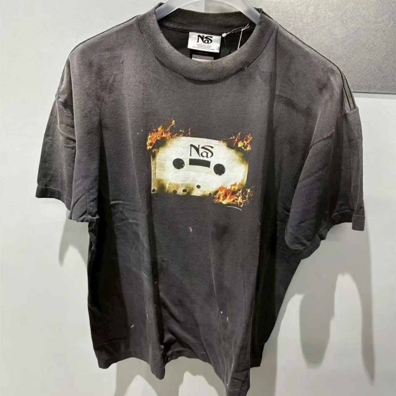 

Washed SAINT The Tape Recorder Being Burned T Shirt Men Women Best Quality Tee Tops T-Shirt