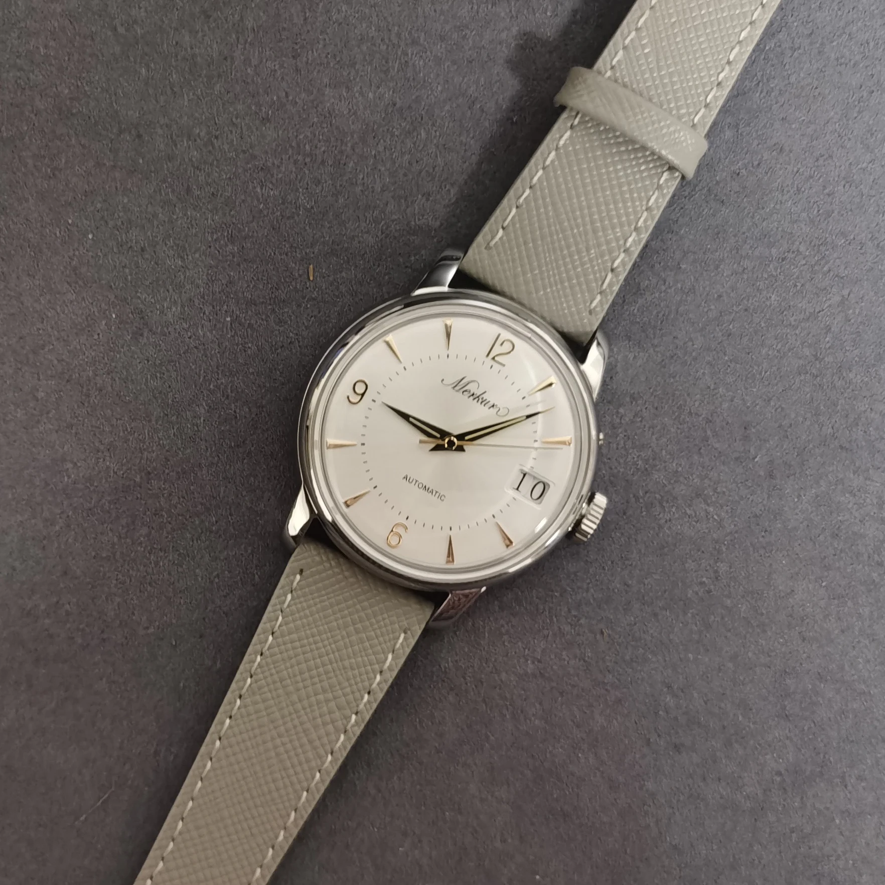 MERKUR Orologio automatico da uomo 38,5 mm Orologio da polso meccanico retrò 50M Specchio zaffiro impermeabile Finestra con data grande