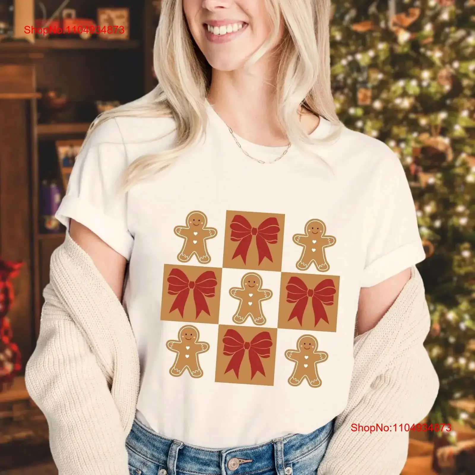 

Christmas Cookie Checkered Design T Shirt with Festive Bows Cute Holiday for Family Cozy Top Baking Days vintage Washed