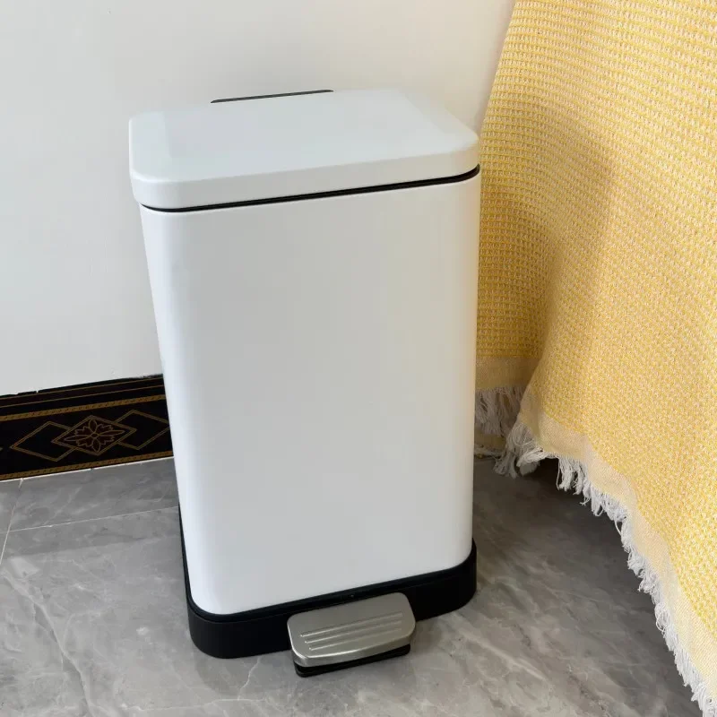 for Kitchen Stainless Steel Trash Can with Lid Large 30L Capacity Bathroom Living Room Toilet Foot Pedal Mute