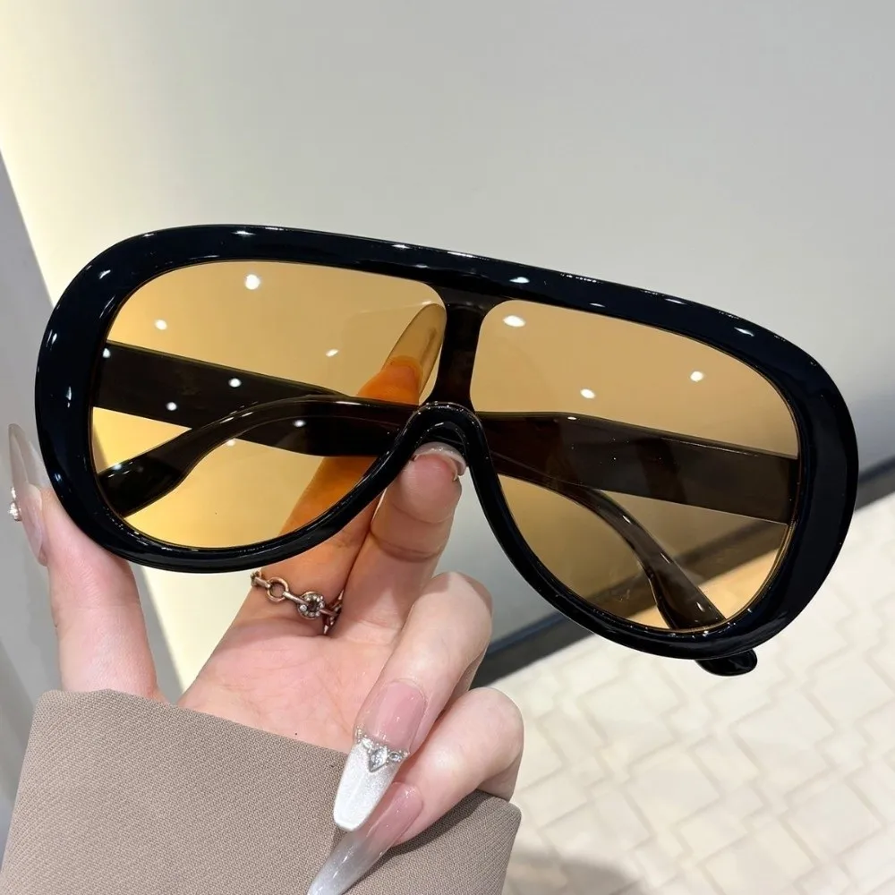 Retro Integrierte Übergroße Sonnenbrille mit Großem Rahmen, UV-Beständig, Modische Schutzbrille für Damen und Herren – Detail 9