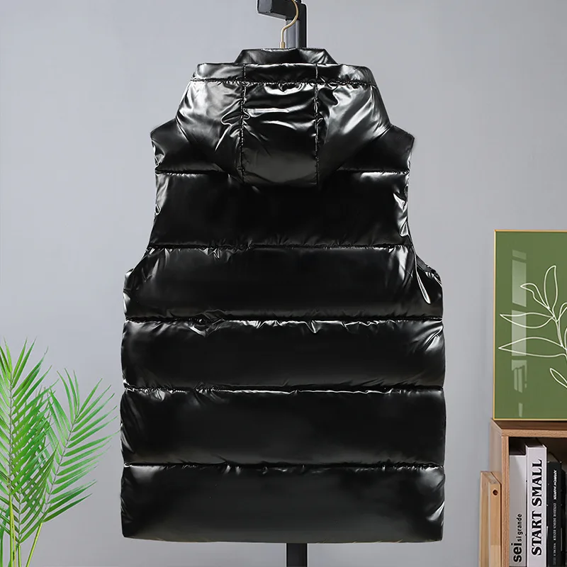 2025 Oberfläche glänzend schwarz grau Weste Weste Männer mit Kapuze lässig warm dick Herren Weste Jacke Reißverschluss Oberbekleidung Herbst Winter