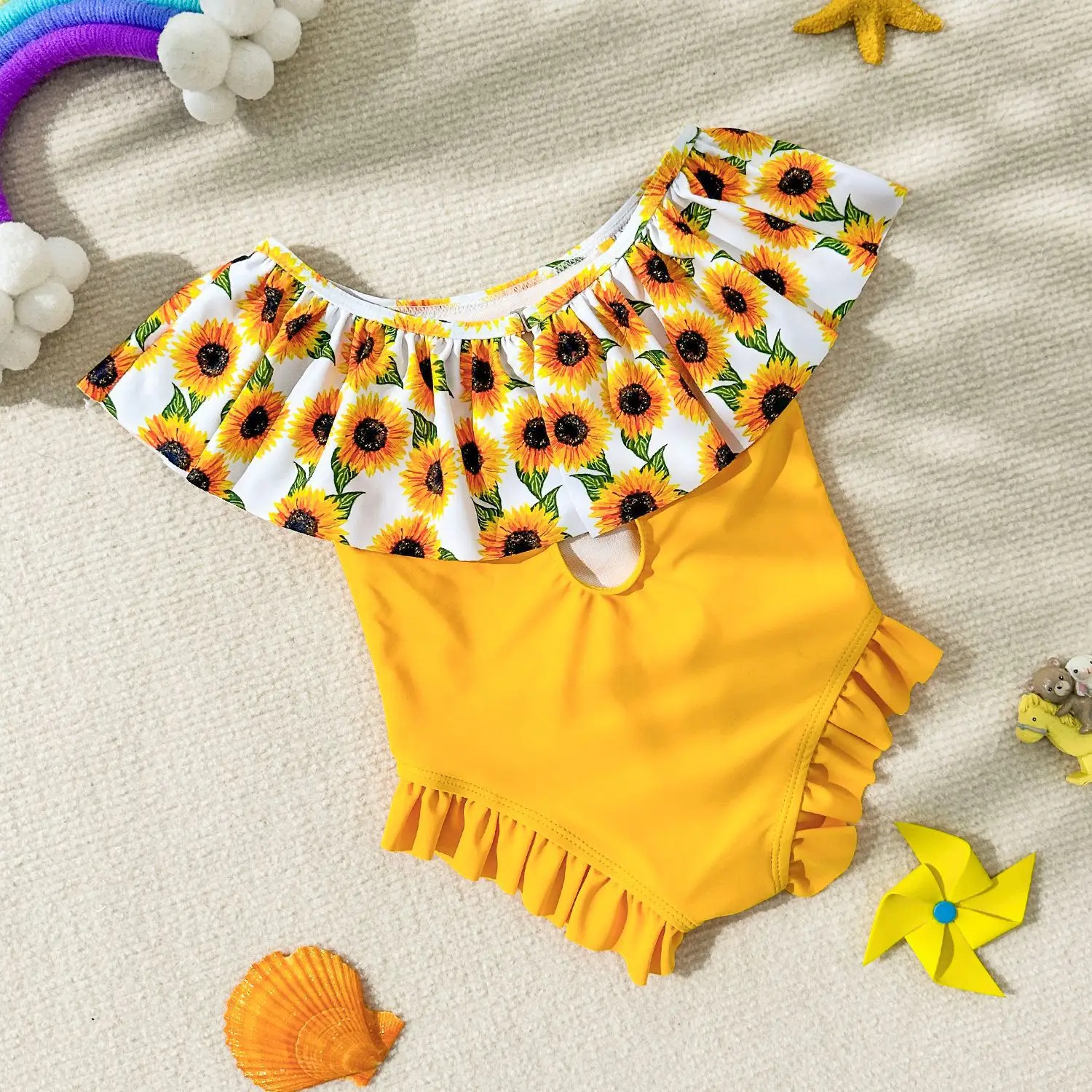 Nieuw Baby Zonnebloem Badpak Met Schouderriem En Bladrand Driehoekige Wading Sportkleding Voor Meisjes Zwemmen Surfen Badkleding