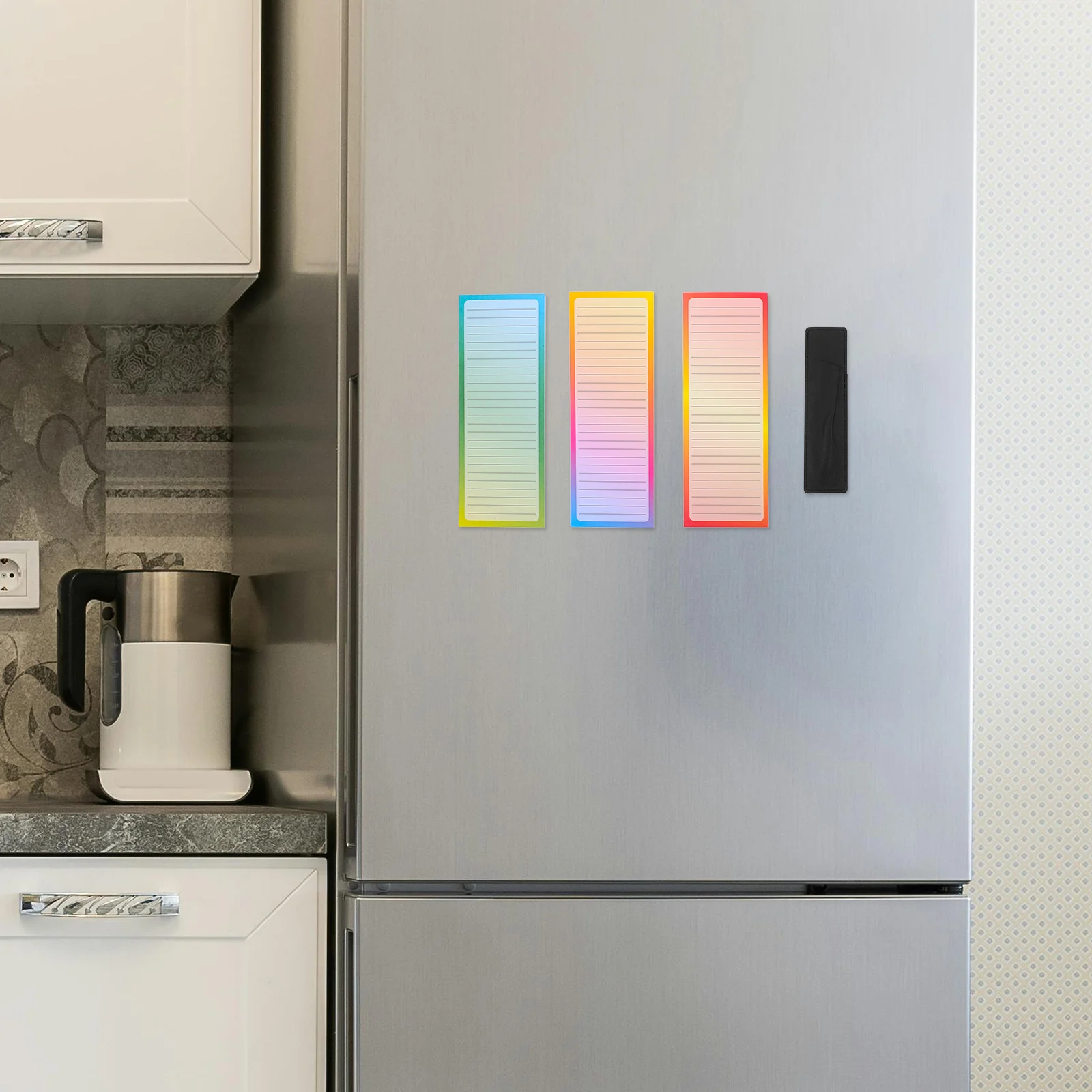 مجموعة واحدة من وسادة الملاحظات المغناطيسية للثلاجة تتضمن حامل أقلام، منطقة كتابة كبيرة، بقالة تبقى مسطحة على باب الثلاجة