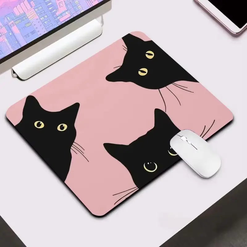 VIKAMA Pastel Fluffy Cat Mouse Pad Pink Cloud Cartoon Non Slip Desk Mat Gaming Office Teen Girls Women Gift Decor