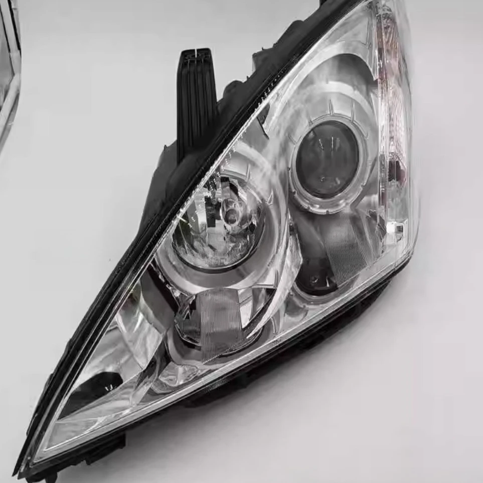 South Korea Ssangyong is famous for its left headlight assembly 8310309202