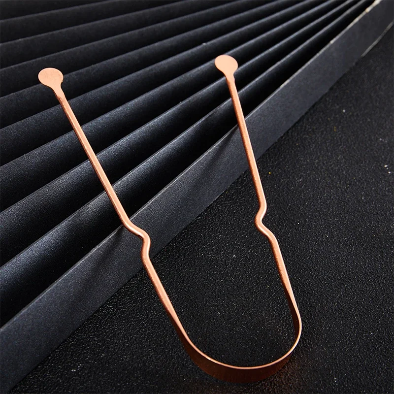 

1Pc Simple Copper Tongue Scraper Cleaner Fresh Breath Dental Cleaning Health Oral Care Hygiene Tools