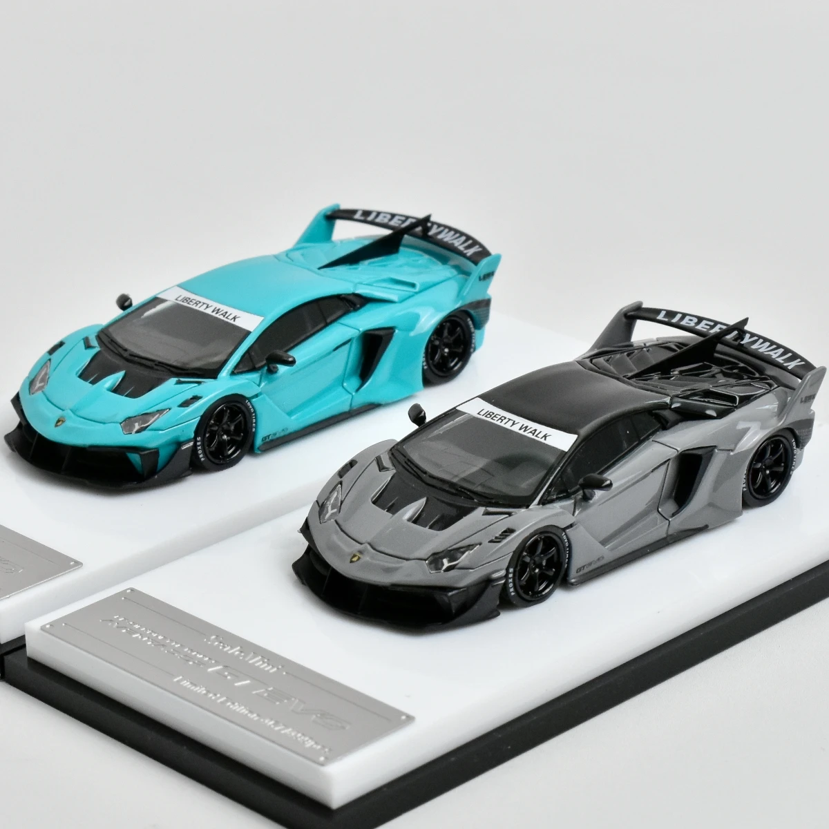 

ScaleMini SM 1:64 lambor EVO Adults Hobby Resin Diecast Model Car