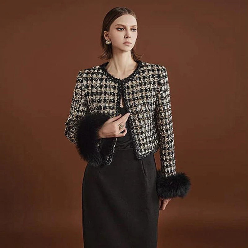 New Autumn Winter Women Short Woolen Coat Arrival Fur Sleeve Cuff Sequins Tweed Plaid Cotton Liner Long Sleeves O-neck Jacket