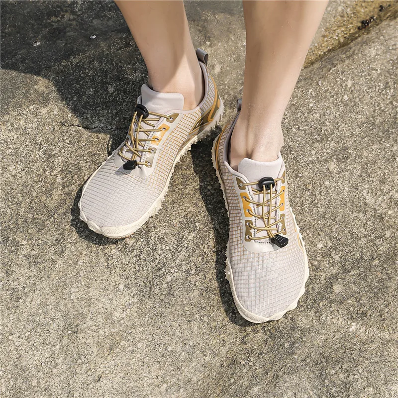 

Новая летняя дышащая удобная мягкая подошва с цветными блоками, износостойкая спортивная обувь для фитнеса, уличного пляжного плавания