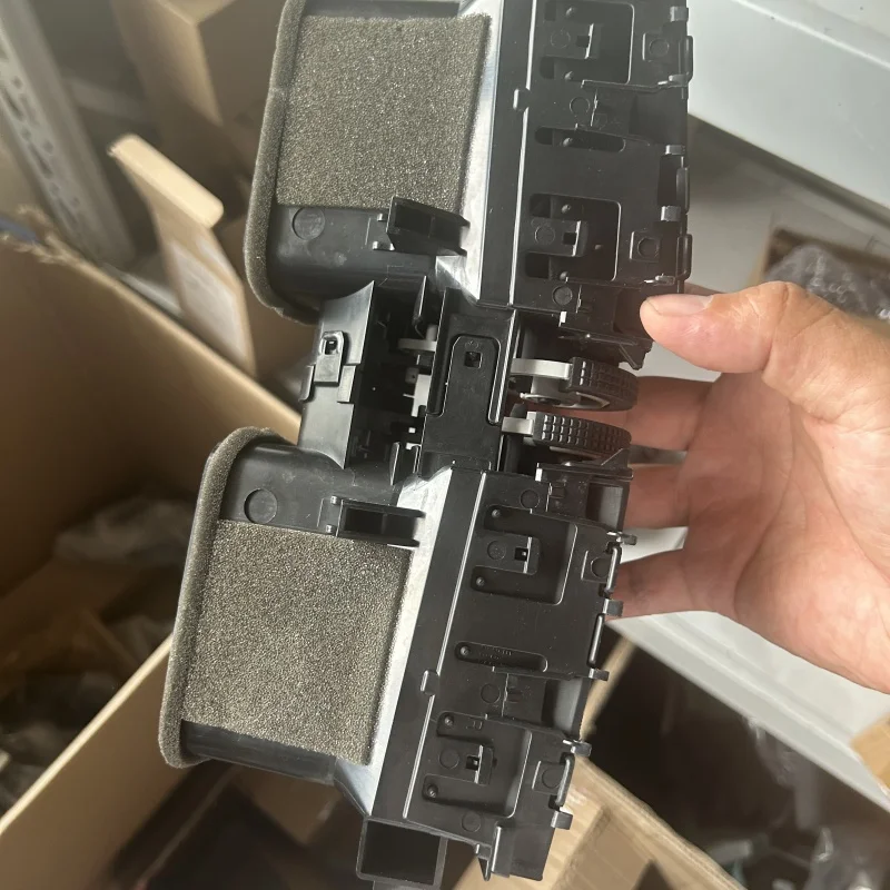 Outlet AC Ventilasi AC Mobil Bekas untuk Toyota Land Cruiser Prado 2700 LC150 2009-2013 LC150 Penal