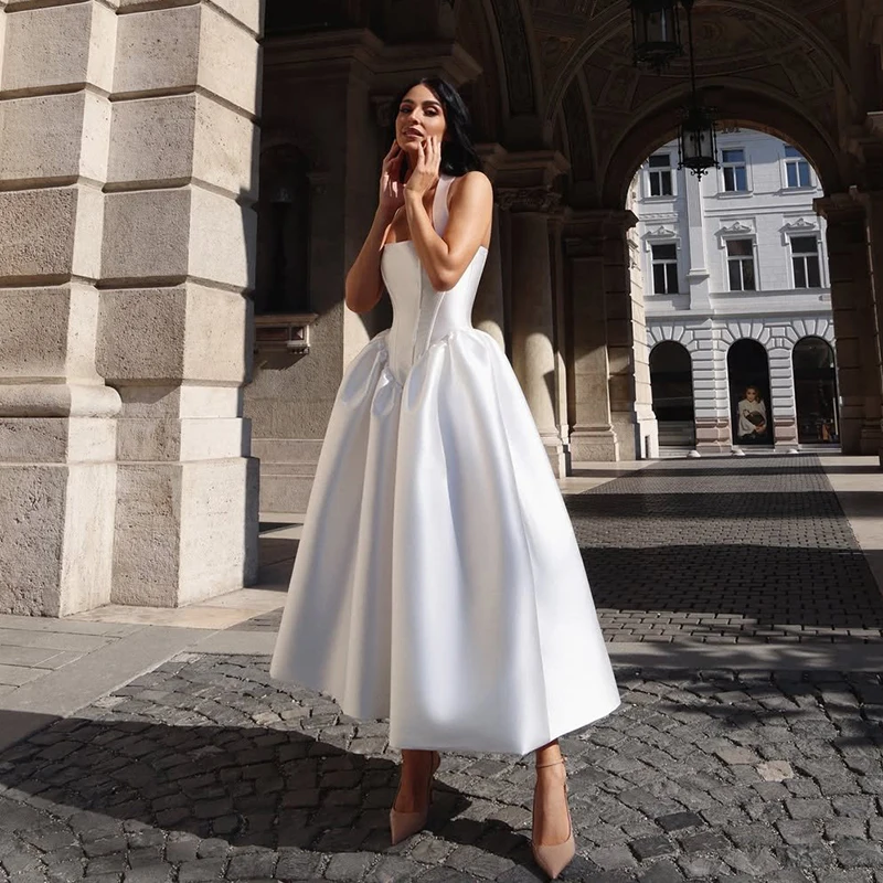 Eightree Fashion White Wedding Dresses Halter Sleeveless Backless Satin Bridal Dress Women Evening Wedding Prom Gowns Customized