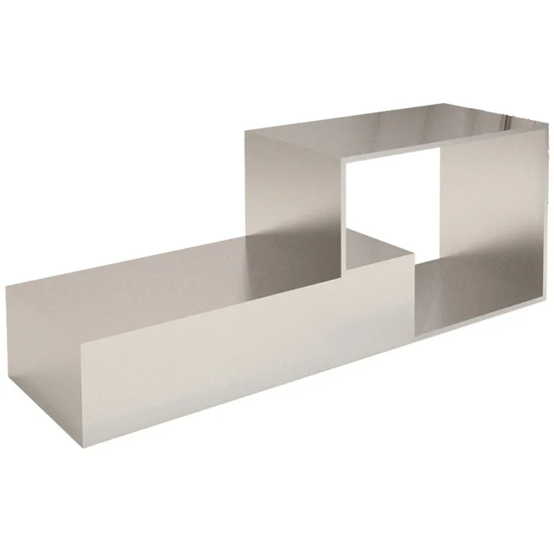 

Clothing store Nakajima, flowing water stainless steel display table