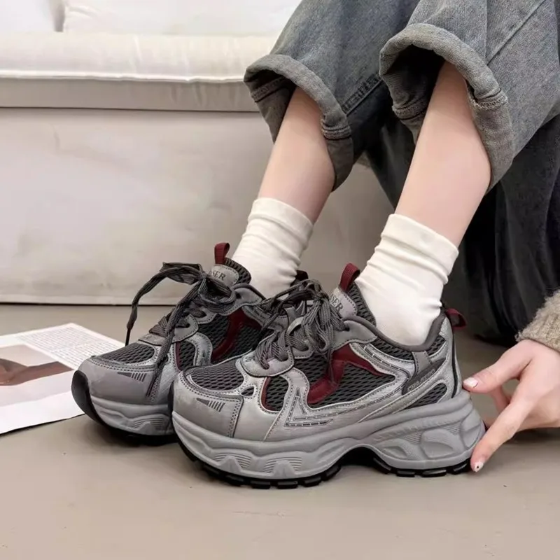 

2026 New Spring Autumn Women's Trendy Platform Dad Shoes Breathable Mesh Soft Sole Non-slip Wear-resistant Casual Sneakers