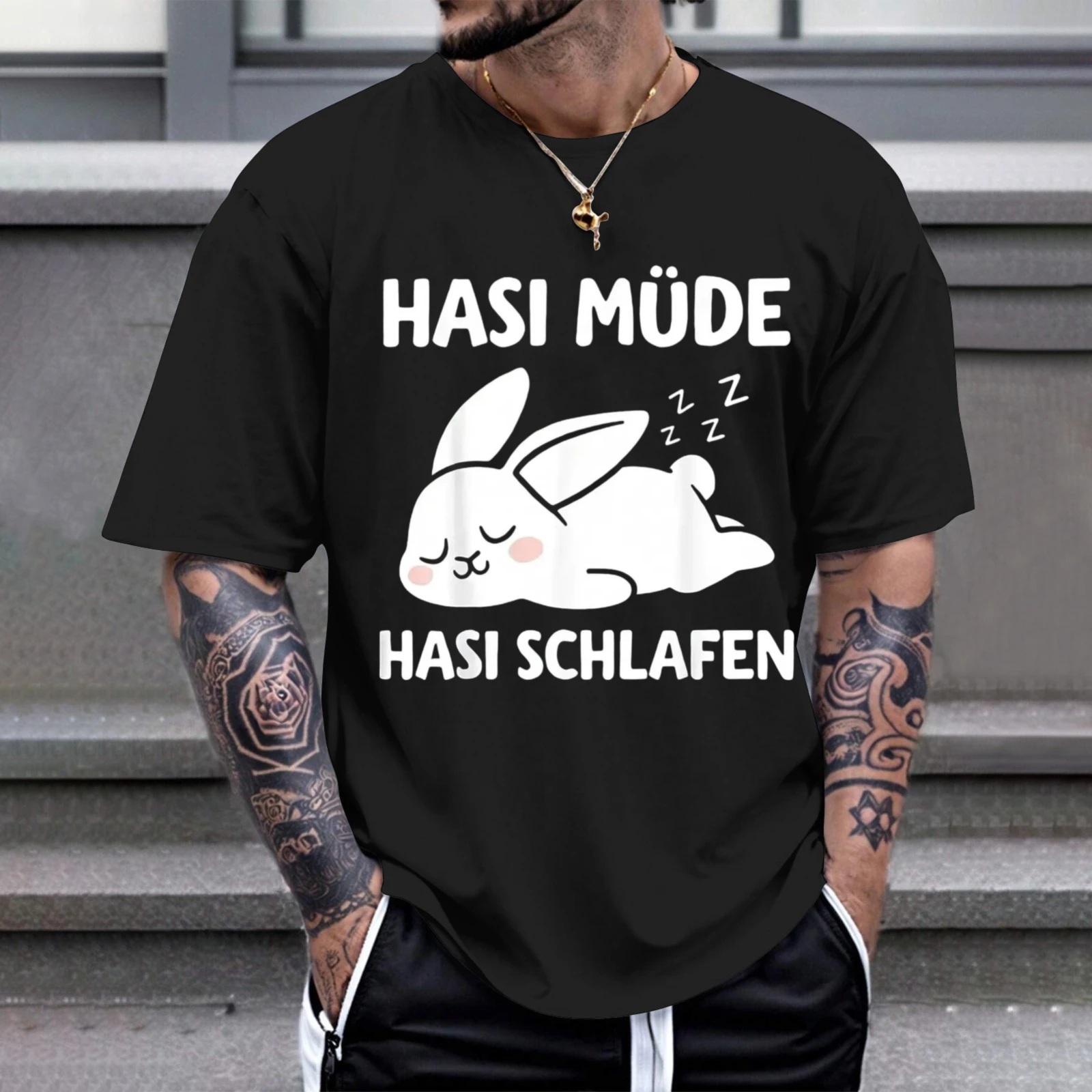 Herren-T-Shirt „Tired Hasi Sleep Perfection“ für Freizeitkleidung, Partys und Karneval-Outfits