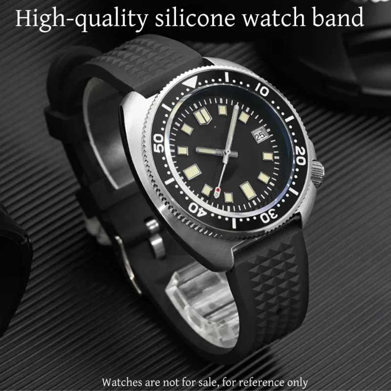 High-quality silicone watch bands compatible with Submariner, Seiko 007, Turtle, and Mini Marine Master, 20/22mm, blue and black