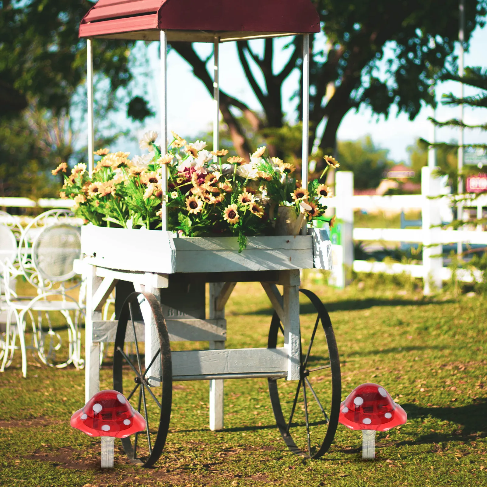 

Набор из 6 солнечных светильников в форме грибов для сада и двора