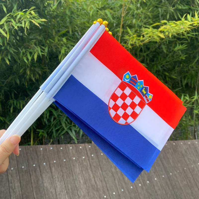 xvggdg  100pcs  14 * 21cm   Croatia  hand flag Promotion Wholesale Small  Croatia Hand Waving National Flag