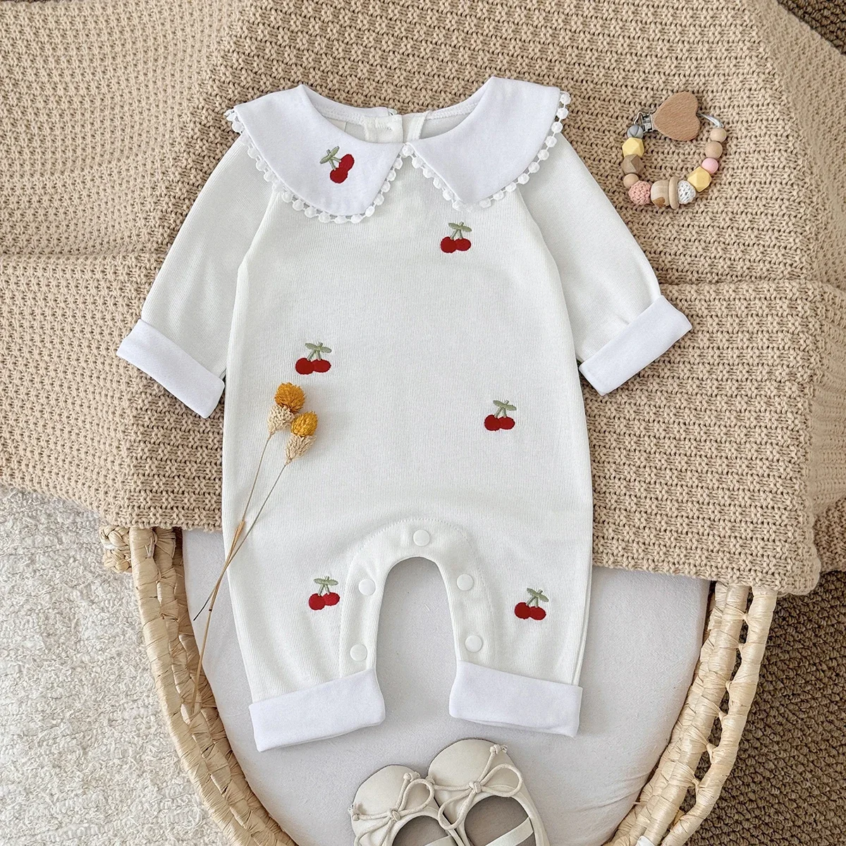 

Cute Cherry Embroidery Baby Spring Autumn Soft Fabric Peter Pan Collar Long Sleeve Jumpsuit For Infant Girls Daily Wear