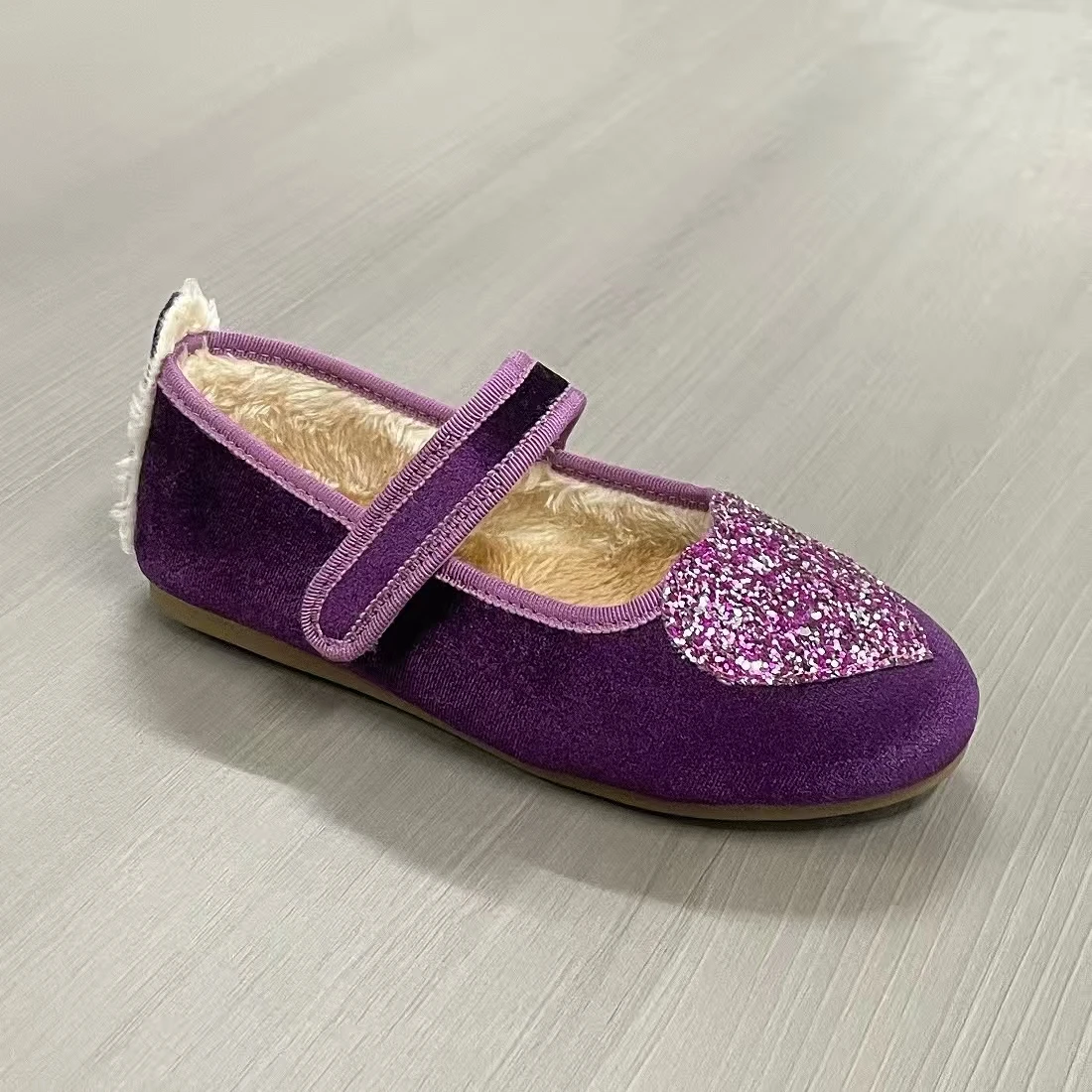 Herzförmige Prinzessinnenschuhe, flache Schuhe zum Anziehen, für Reisen, Camping, Auftritte, Mädchenschuhe, Weihnachtsgeschenk – Detail 10