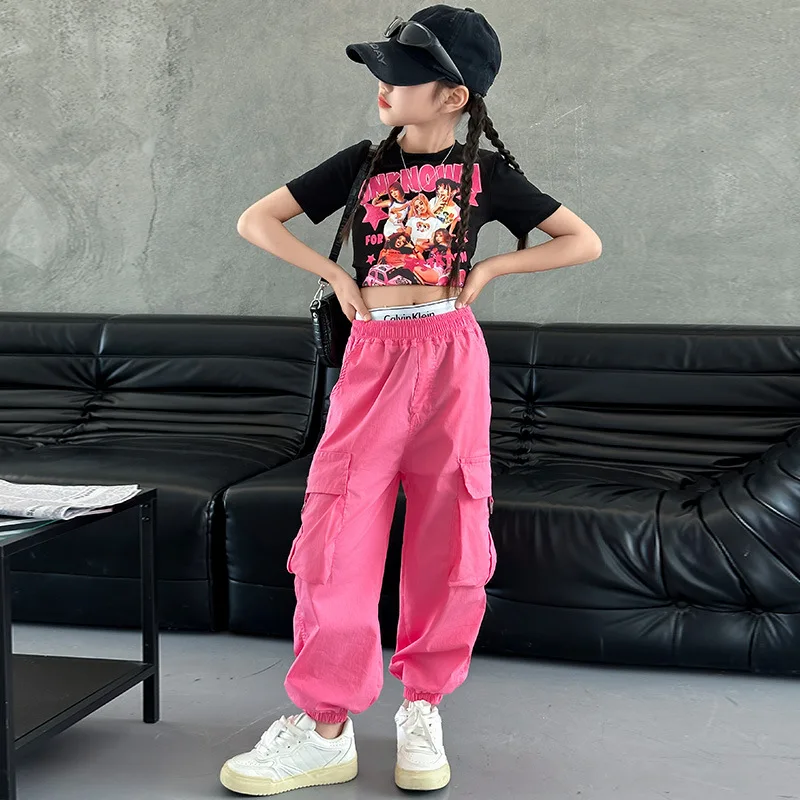 Girls' summer suit graffiti short sleeved summer 2024 new Korean style workwear pants big children's trend