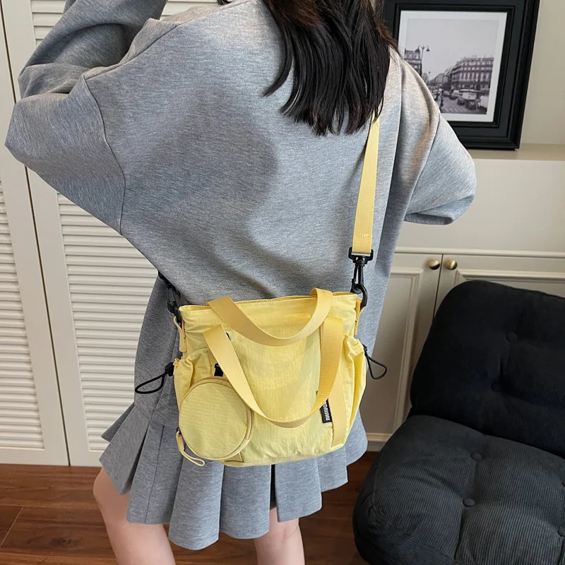 

New Japanese Sports Satchel Women's Lightweight Large-capacity Mobile Phone Bag Shoulder Messenger Handbag