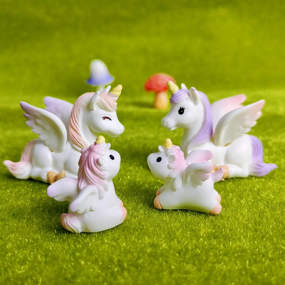 4pc Unicorn Family Set  Animal Gift Decoration Resin Craft Miniature Figure Tiny For Bonsai Microlandscape Fairy Garden Decor