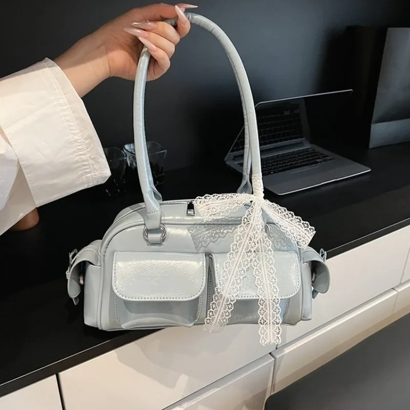 高級ミニマリストおむつバッグ、ユニークなスクエアサッチェル、女性用レターロゴ付きヴィンテージレザーメッセンジャーバッグ
