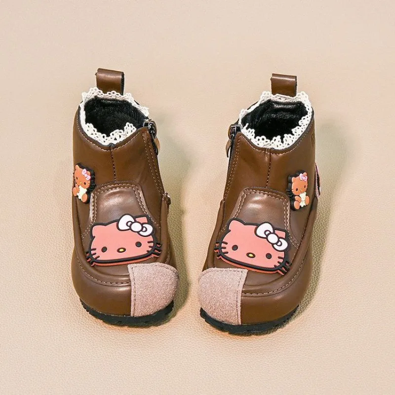 

Kawaii Hello Kitty Sanrio, студенческие удобные теплые ботильоны с милыми героями мультфильмов, флисовые непромокаемые ботинки, обувь на плоской подошве, подарок для детей