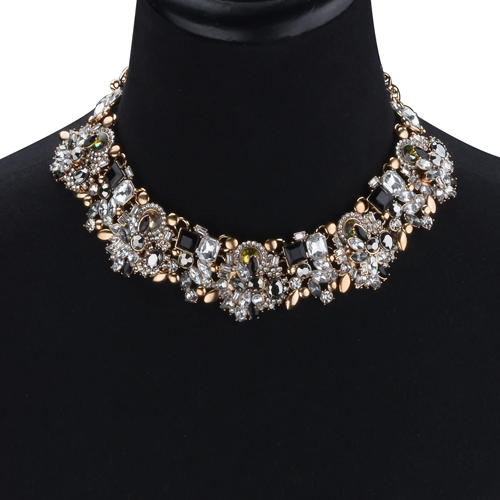 Fashion Colorful Crystal Rhinestone Large Collar Choker Necklace Women Indian Ethnic Statement Big Bib Necklace Wedding Jewelry