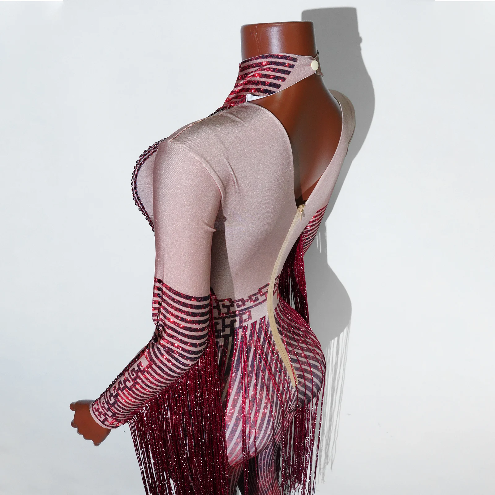 새로운 레드 그리핀 마스크 바 및 클럽 파티 라인 석 머리 장식 Ds 성능 의상 섹시하고 과장된 머리 장식 Forwomenjmpsuit