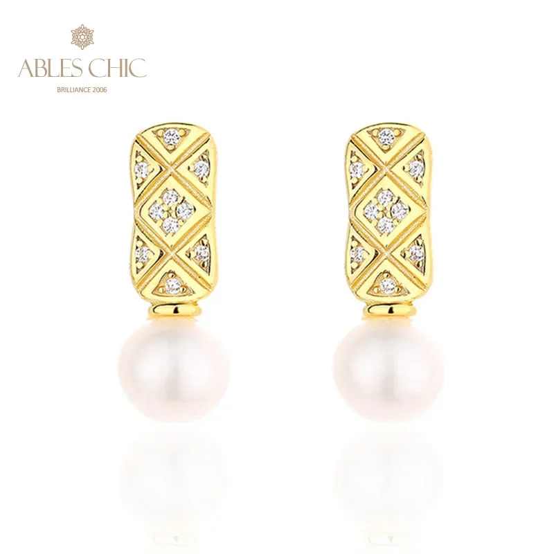 

AC Freshwater Pearls 6.5-7mm and CZ Accent Patterned Long Bar Studs 18K Gold Tone Solid 925 Silver Drop Earrings PE1024