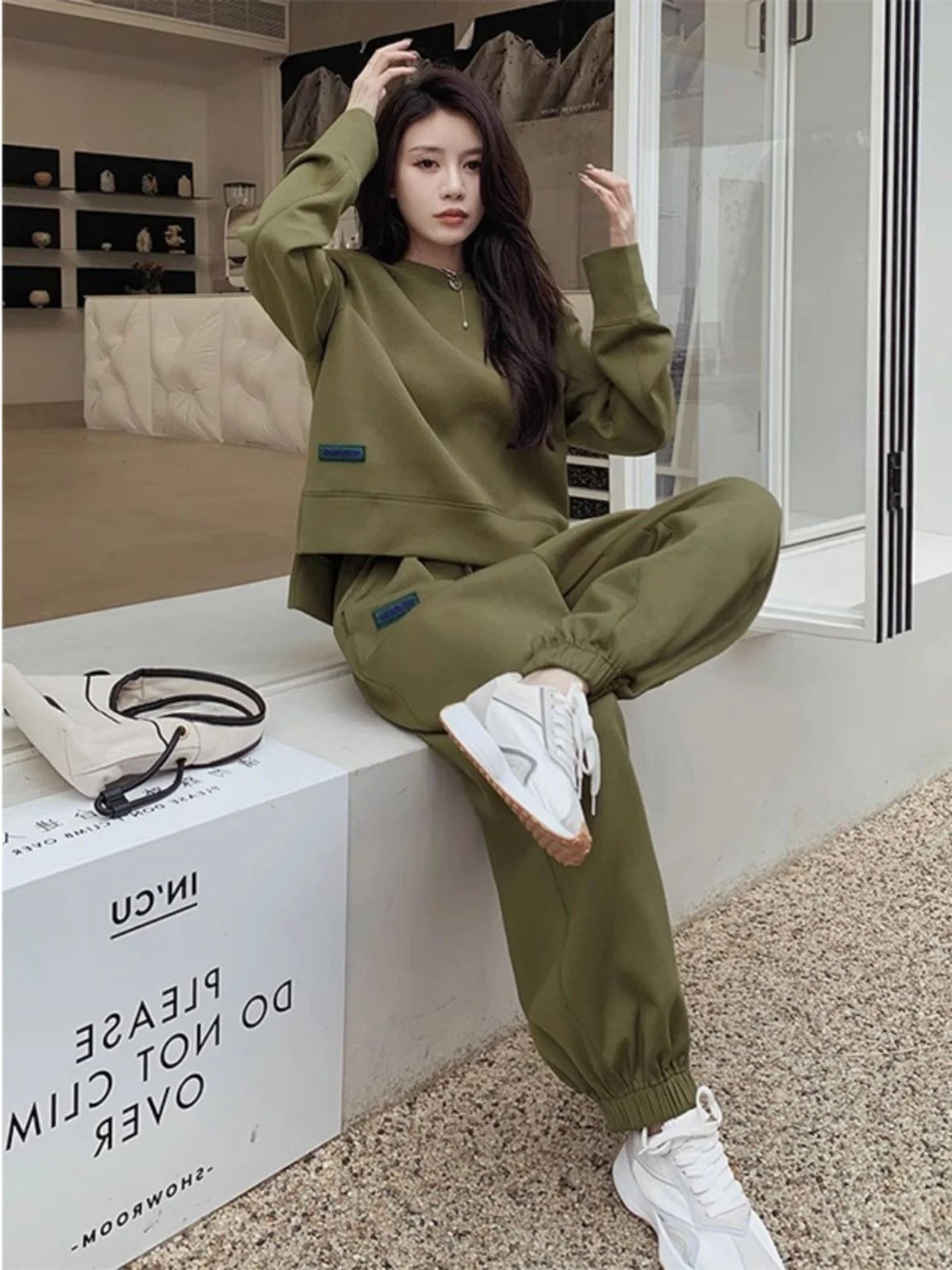 

plus Size Autumn Winter Set Casual Commute High Waist Long Pants Sweatirt Sports Pants Two Piece Set Trendy for plus Size W...