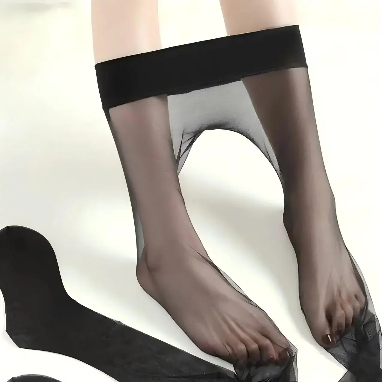 Purcoral 2026 Nouvelles chaussettes invisibles noires ultra-fines pour femmes, chaussettes courtes en nylon transparent respirant