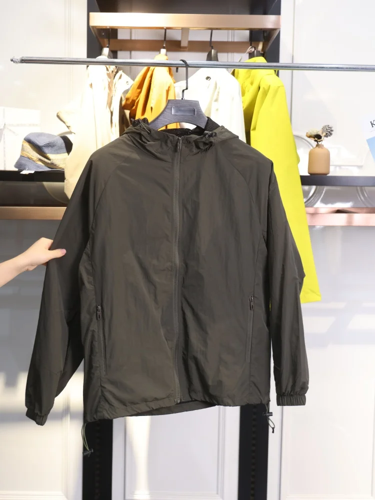 

DongJia Men's Faionable Simple Comfortable Hooded Jaet 2025 Spring Autumn Stand Fit Nylon Fiber Oil Resistant Long Sve