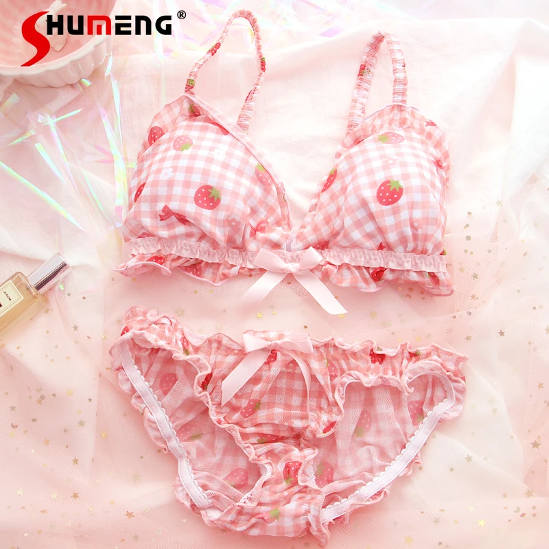 

Strawberry Plaid Underwear Set for Girls Japanese Style Cute Small Chest Brief Suits Women's Wireless Bra Soft Sweet Intimates