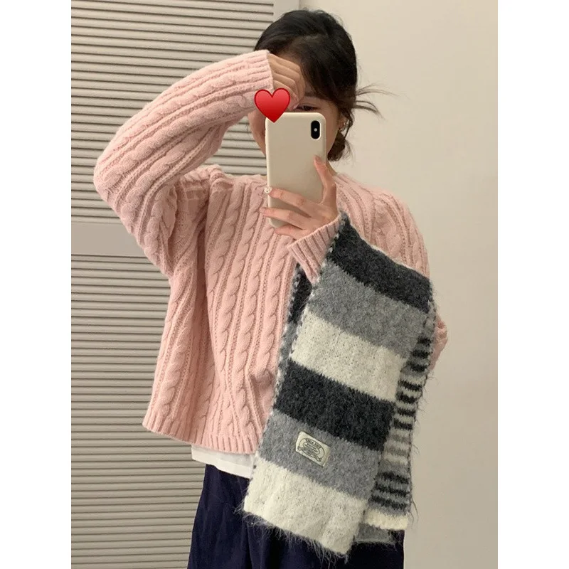 2025 Winter Fashion New Women's Elegant Knitted Round Neck Fried Dough Twists Wool Pullover Loose Warm Thickened Sweater Jumper