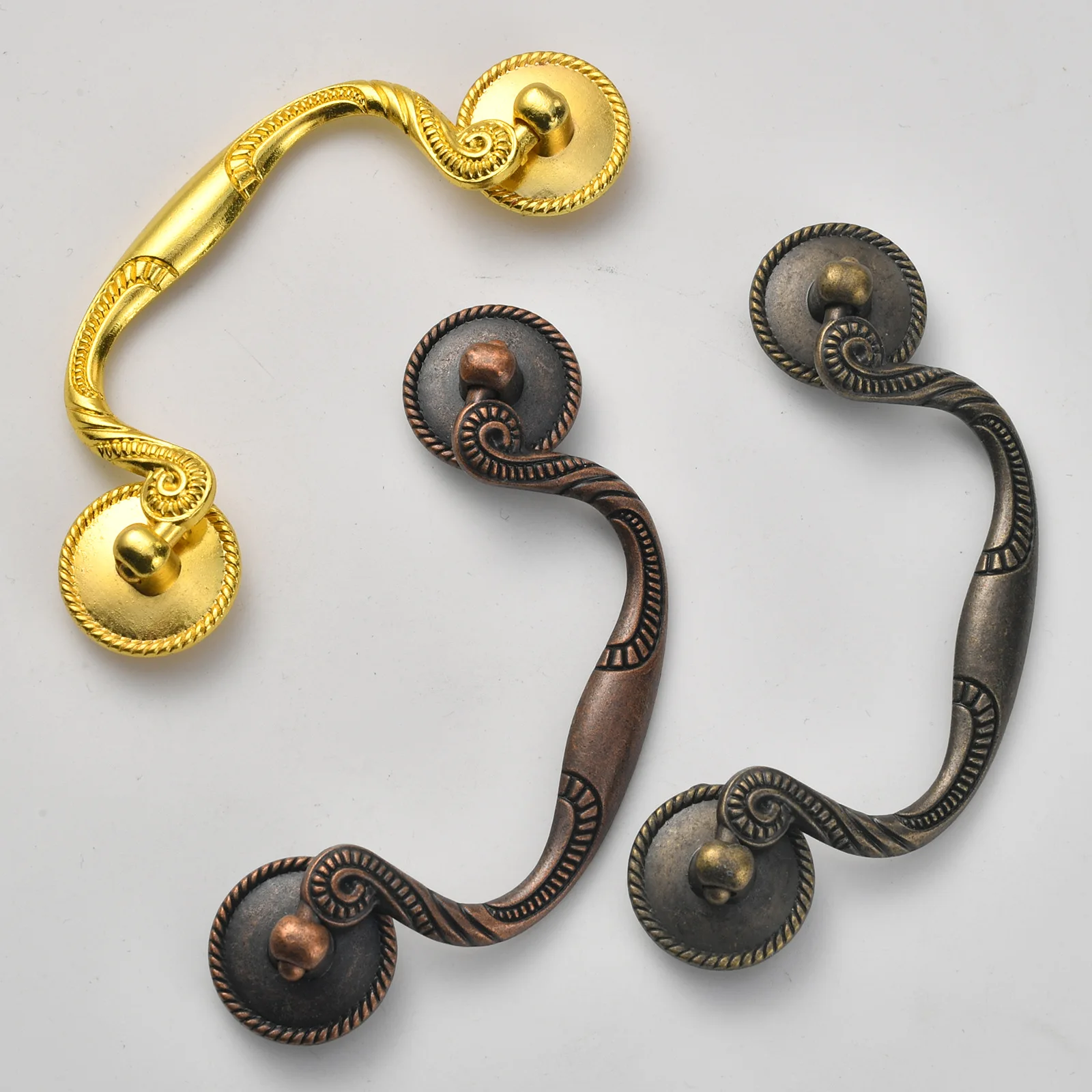 Retro European door handle, cabinet door, modern pastoral antique handle, wardrobe, strip alloy bronze hole spacing 95mm