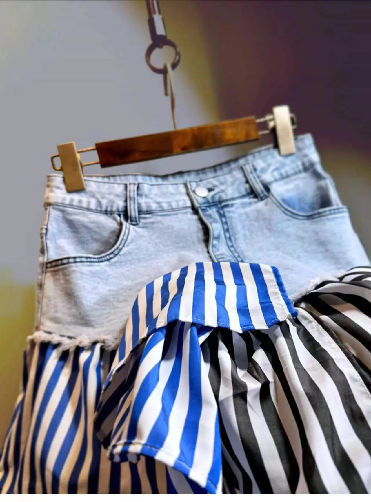 

Denim Blue Stitching Striped Irregular Women's Skirt 2025 Summer High Waist Button Pocket Mid-Calf Skirts For Women