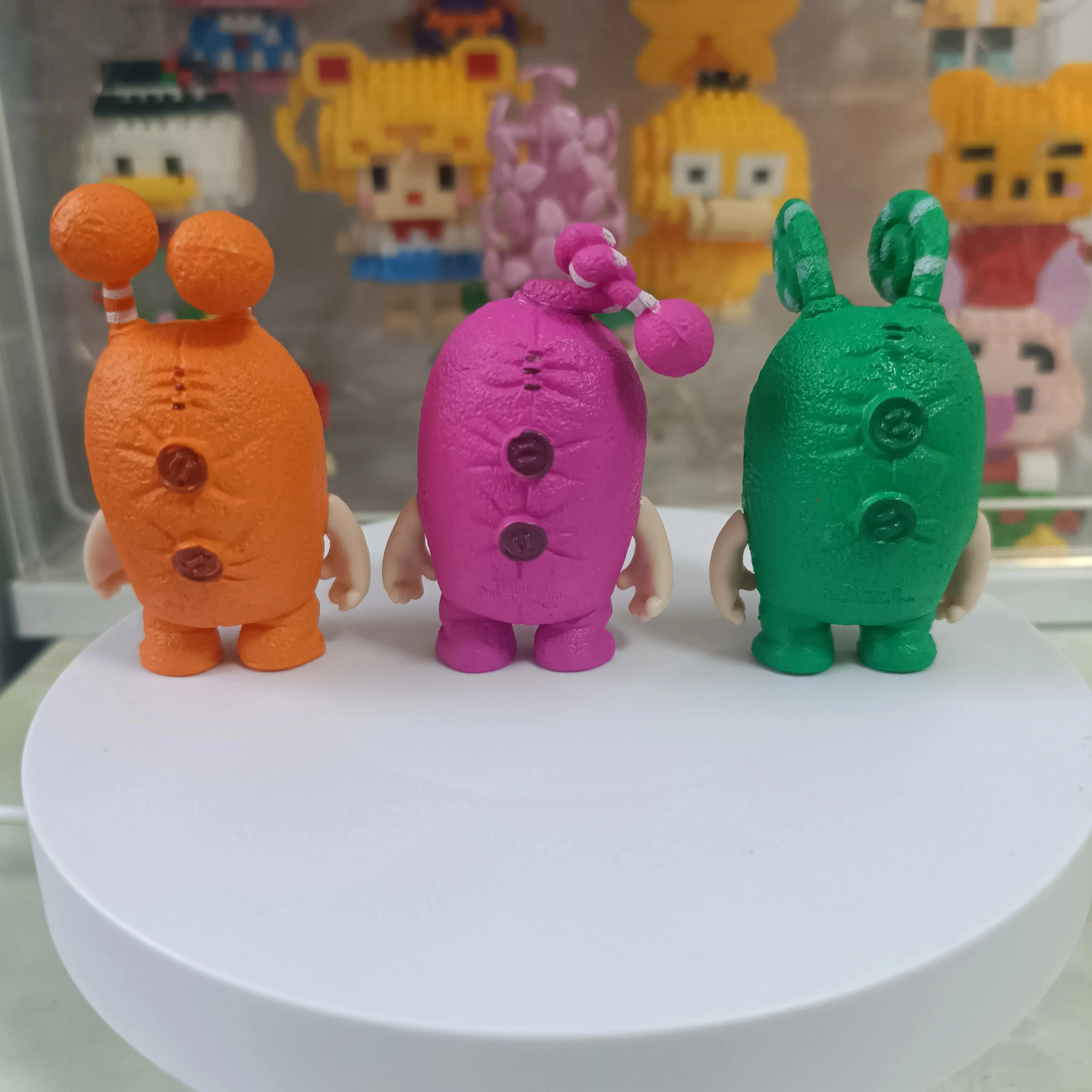 مجموعة Oddbods الأصلية مكونة من 7 قطع/مجموعة مع الرمز الأصلي على الظهر مجموعة محدودة من ألعاب شخصيات الرسوم المتحركة اللطيفة للأطفال أفضل هدية