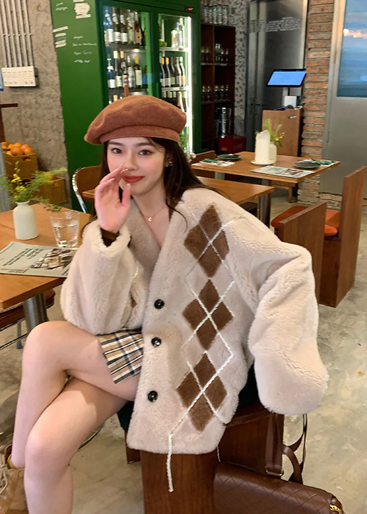 Lamb Fur Coat Women's Compound Fur Integrated Whole Wool Cashmere Granules Linger Girl New Style