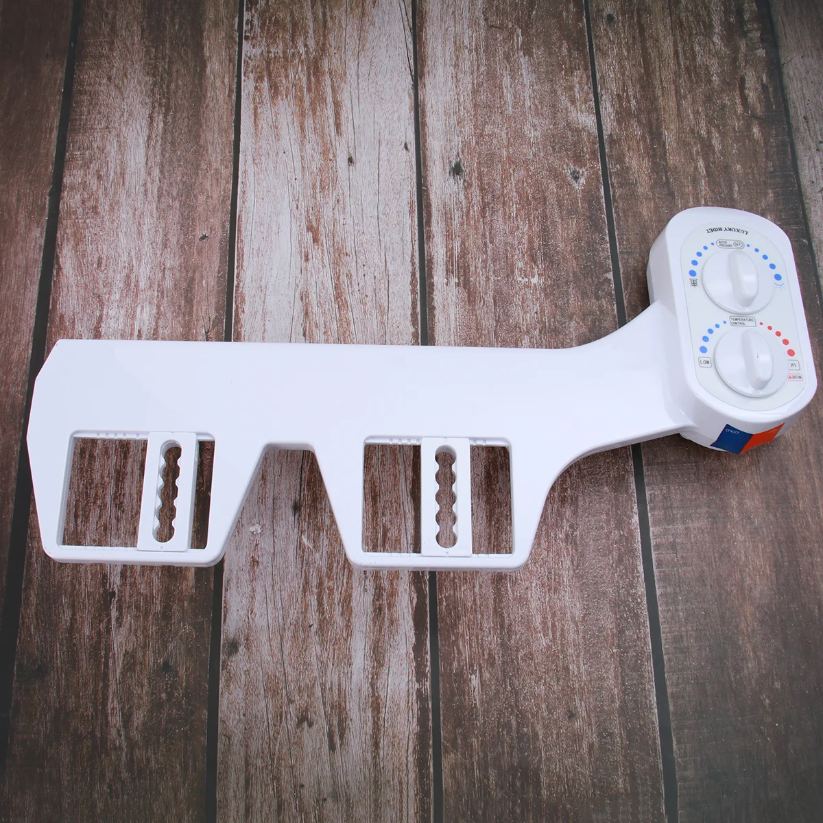 بيديت للمقعد الذكي مع فوهة التنظيف الذاتي للغسيل الخلفي الساخن والبارد، بخاخ قابل للسحب للنظافة الشخصية