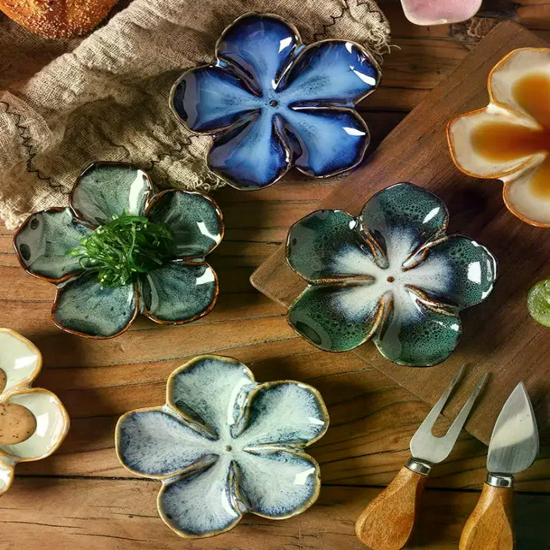 1PCSVintage Ceramic Craft Dish Flower Shaped Small Dish Creative Dipping Sauce Small Dish Multi-color Kiln Transformed Dish Gift