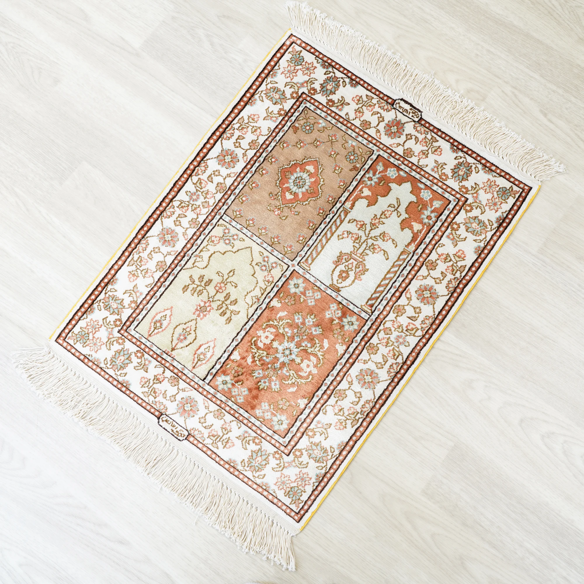 Alfombra anudada a mano de seda pura de 46cm x 61cm, muestras persas pequeñas baratas, precio al por mayor, alfombras orientales hechas a mano, decoración del hogar