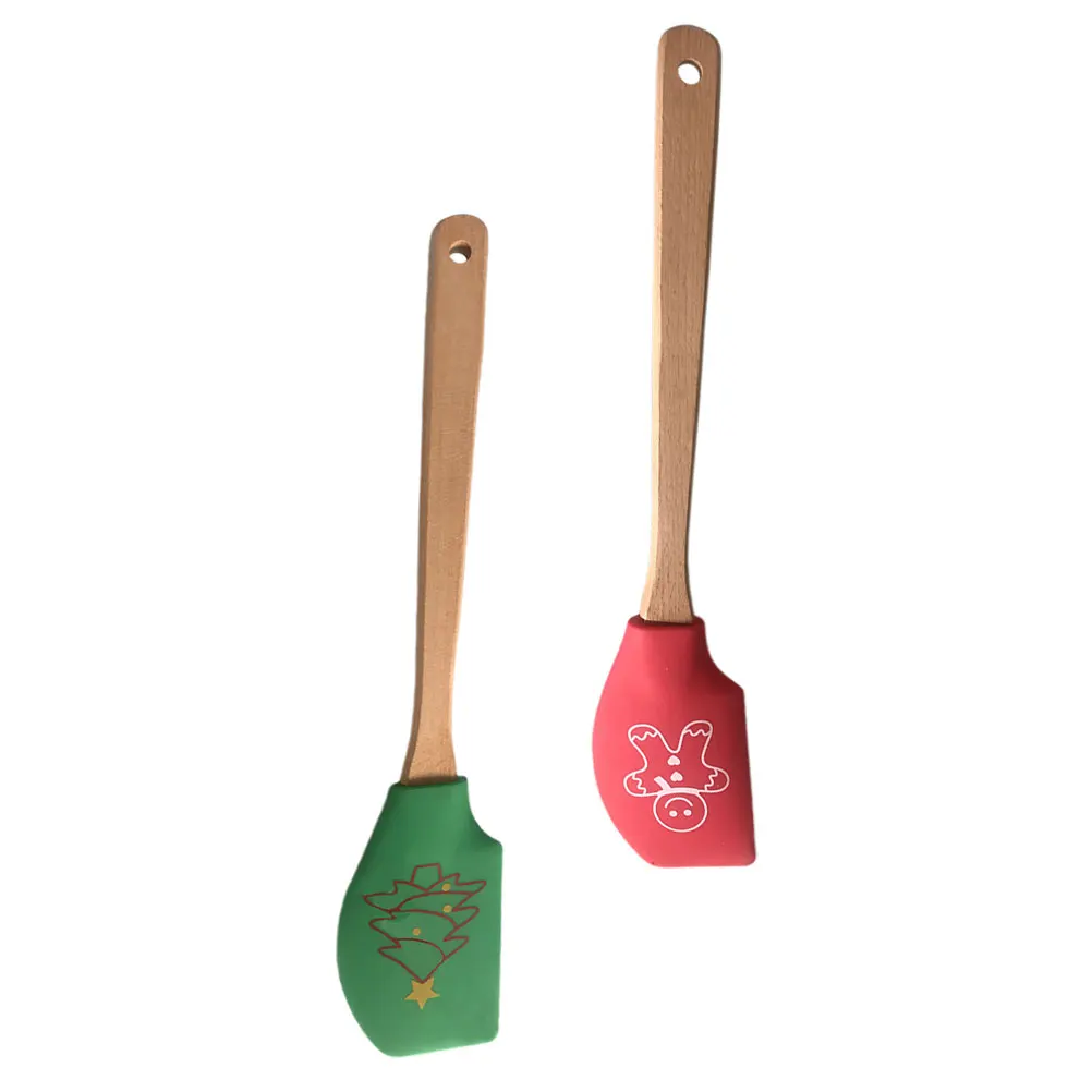 

2Pcs Baking Scraper Christmas Cream Spatulas Silicone Wooden Handle Ergonomic Kitchen Tool for Cake and Butter Spreader