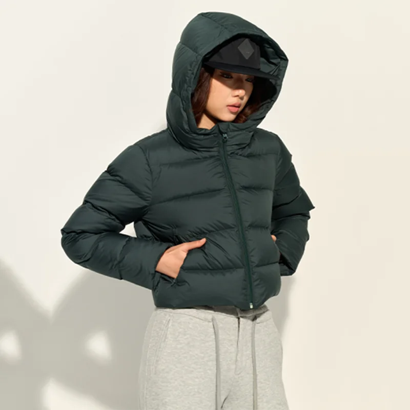 Chaqueta informal de algodón para mujer, Parkas cortas con capucha ligeras para mantener el calor, abrigo de pan grueso con sensación abombada a la moda de invierno 2024