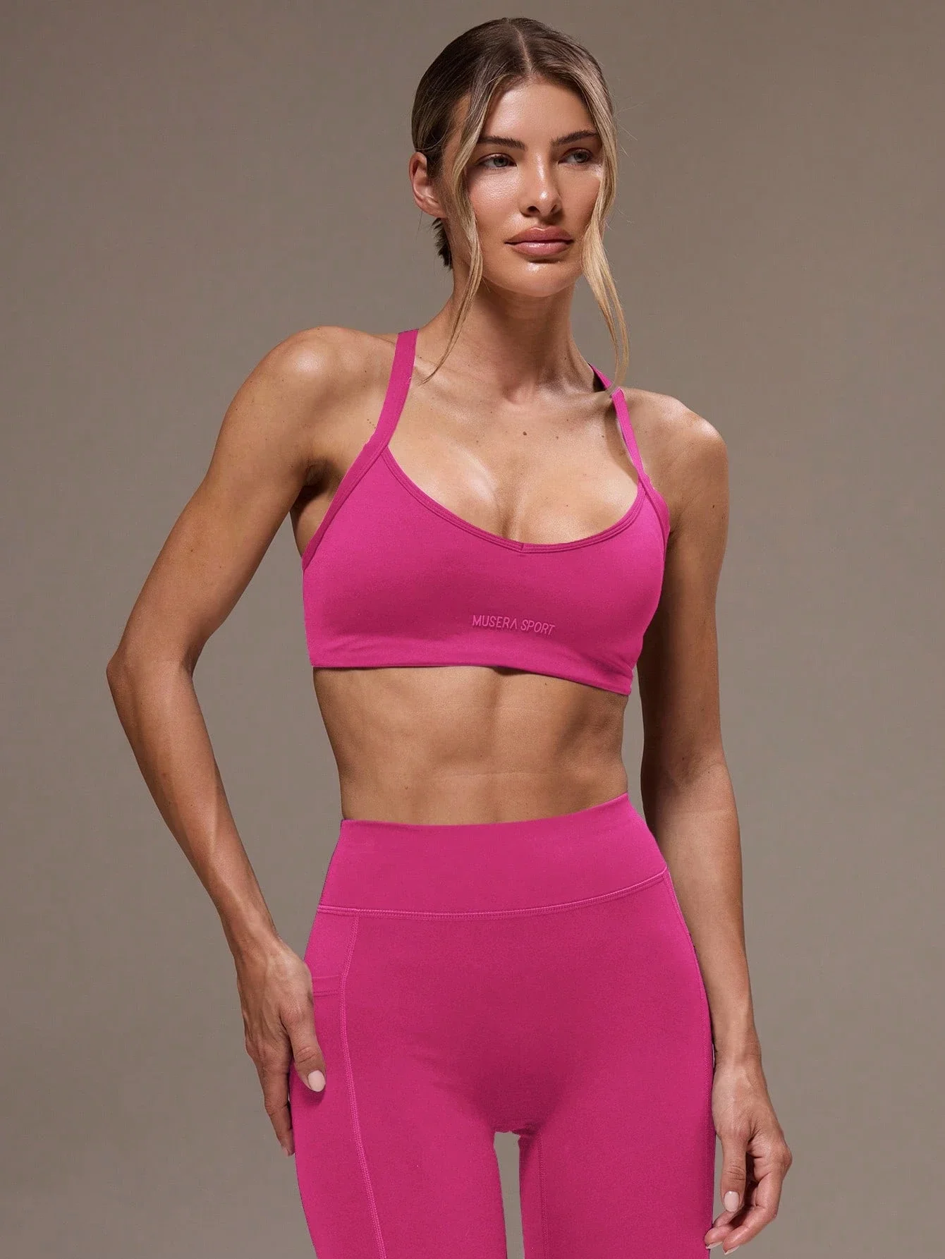 

Women Cross Back Sports Bra And High Waist Leggings Set