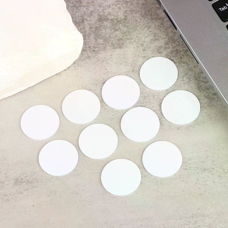 5pcs Rewritable Black White Ntag215 Nfc Round Coin 504 Bytes Smart Ntag215 Card Labels 25mm for Nfc Phone Game